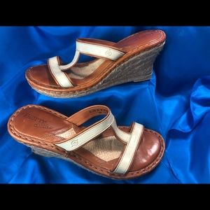Born Wedge Espadrille like sole Sandal